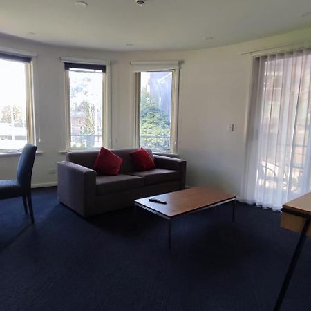 South Yarra Central Apartment Hotel Melbourne Ngoại thất bức ảnh